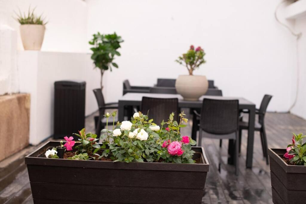 Welcanza - Hayarkon Apartments & Studios Tel-Aviv Kültér fotó