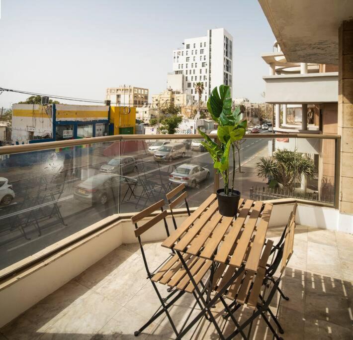 Welcanza - Hayarkon Apartments & Studios Tel-Aviv Kültér fotó