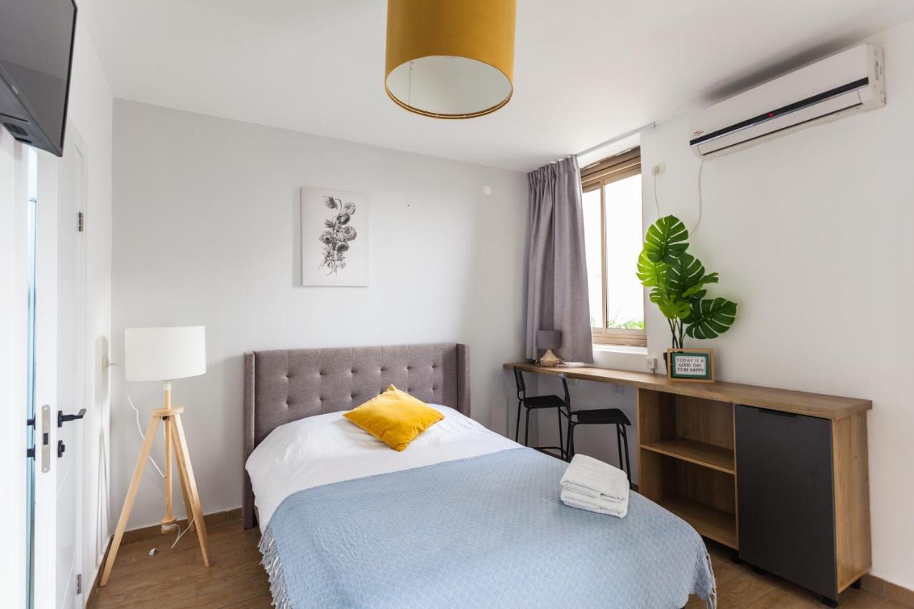 Welcanza - Hayarkon Apartments & Studios Tel-Aviv Kültér fotó